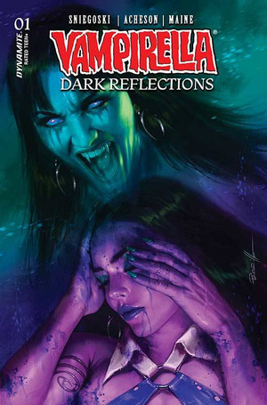 [Vampirella: Dark Reflections #1 (Cover V - Lucio Parillo Ultraviolet)]