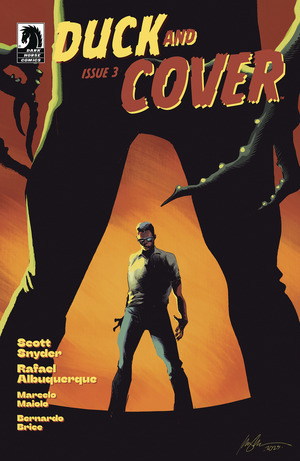 [Duck and Cover #3 (Cover A - Rafael Albuquerque)]